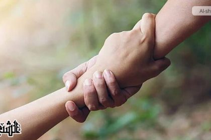 طرق مساعدة المدينين في الآيات والروايات